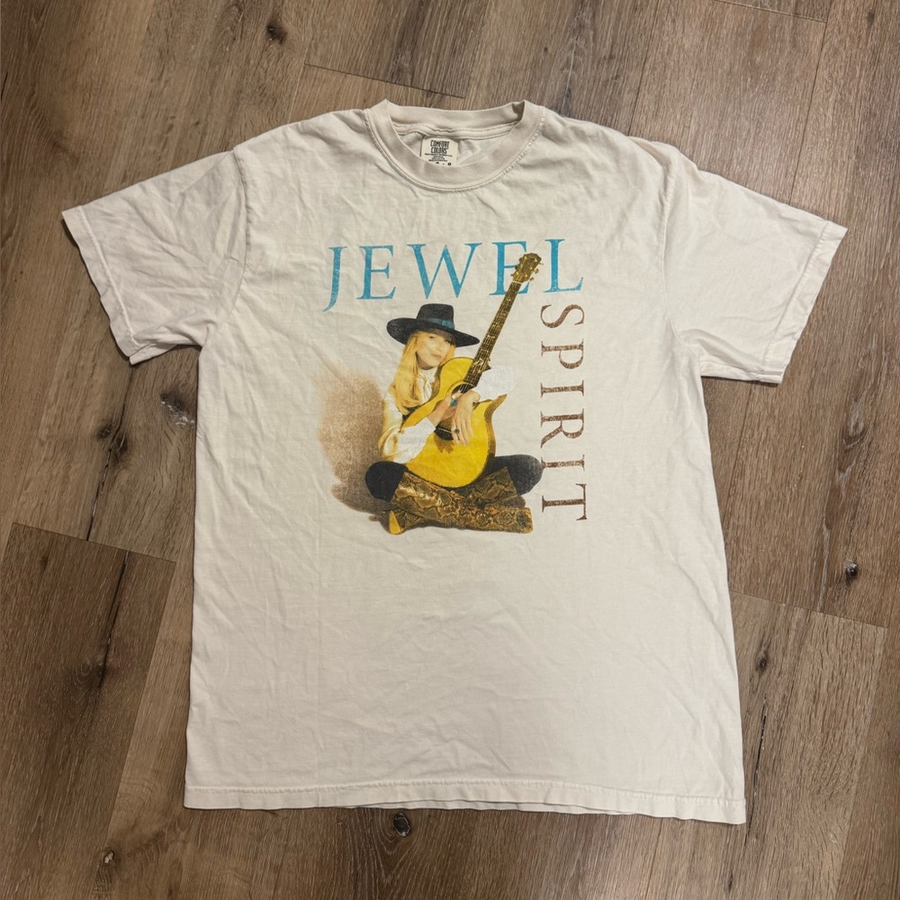 Jewel Concert Graphic Tshirt by Comfort Colors